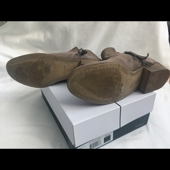 Dolce Vita Dark Taupe Suede Sutton Bootie 9.5 - Picture 4 of 9